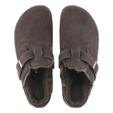 BIRKENSTOCK Birkenstock Klomp Boston Shearl Suede Donkerbruin - Match Laren