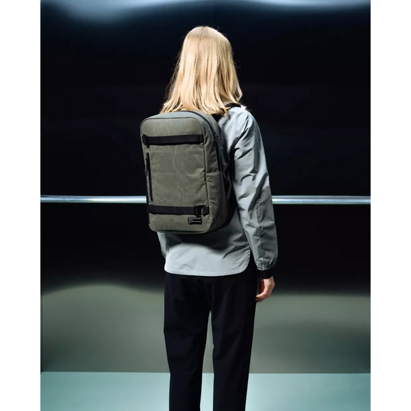DB DB Daypack 17L Donkergroen - Match Laren
