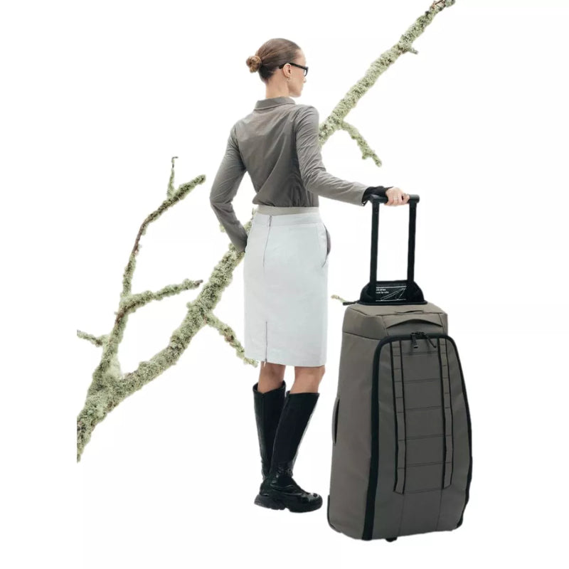 DB DB Hugger Rollerbag 60L Donkergroen - Match Laren