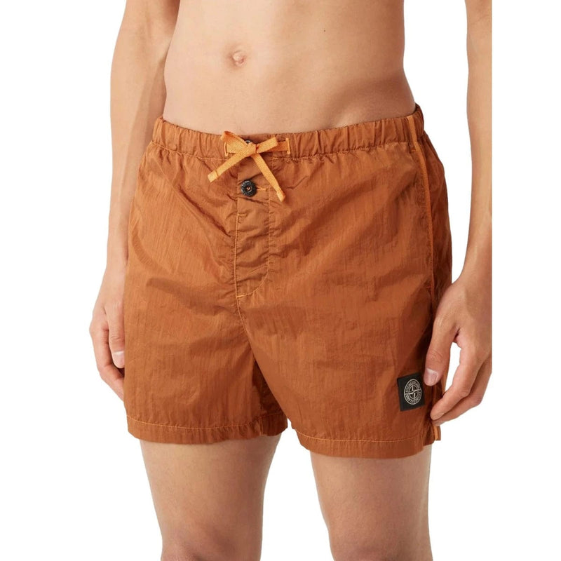 STONE ISLAND ZWEMSHORT L / ORANJE Stone Island - Zwemshort oranje - Match Laren